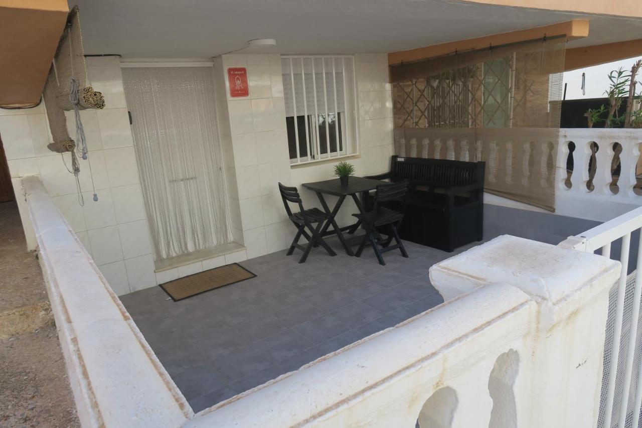 A 50 Metros Del Mar Apartment Oliva Luaran gambar