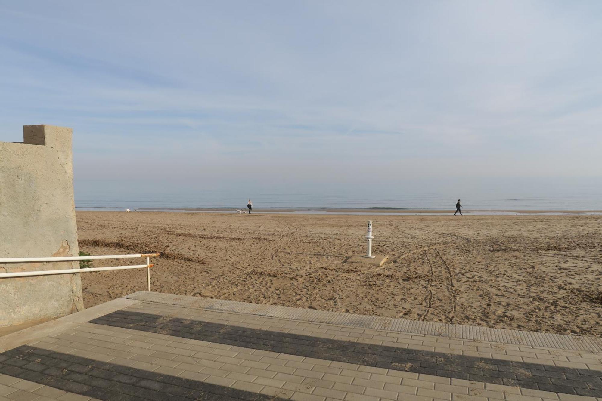 A 50 Metros Del Mar Apartment Oliva Luaran gambar