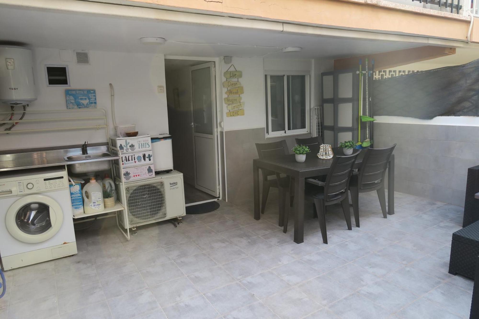 A 50 Metros Del Mar Apartment Oliva Luaran gambar